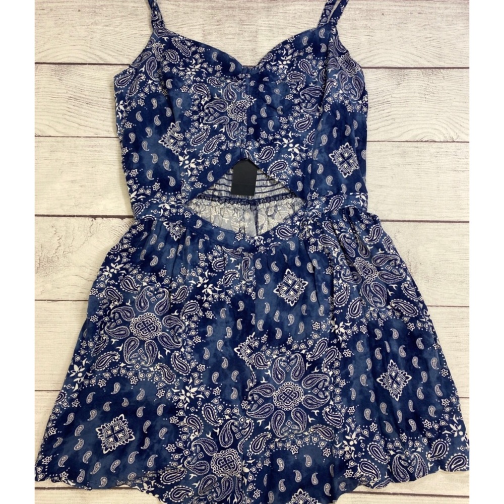 Hollister Romper Size Large